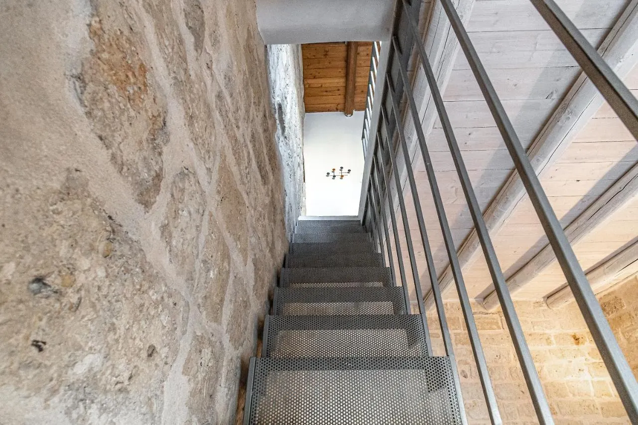 San Pietro Apartment Bari 0*,